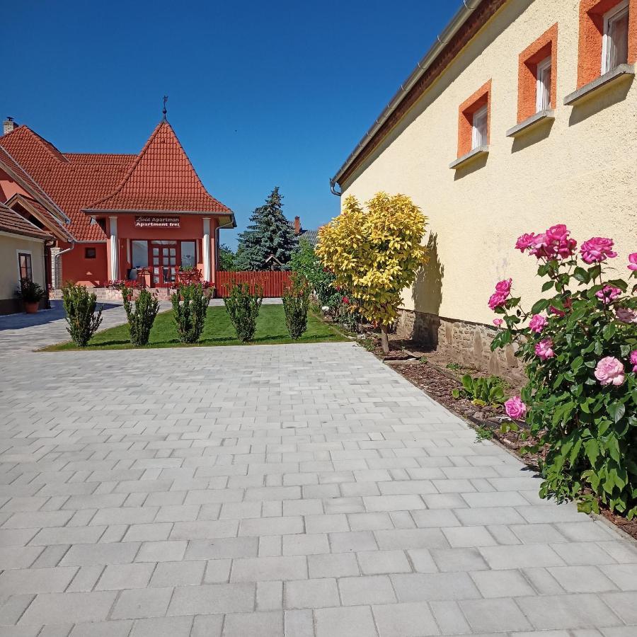 Livia Apartman Bük 외부 사진